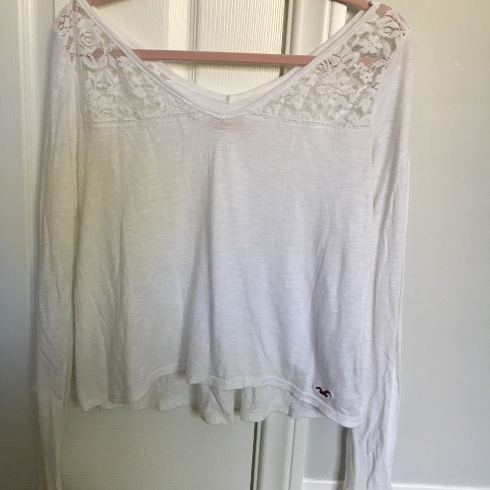 Hollister top